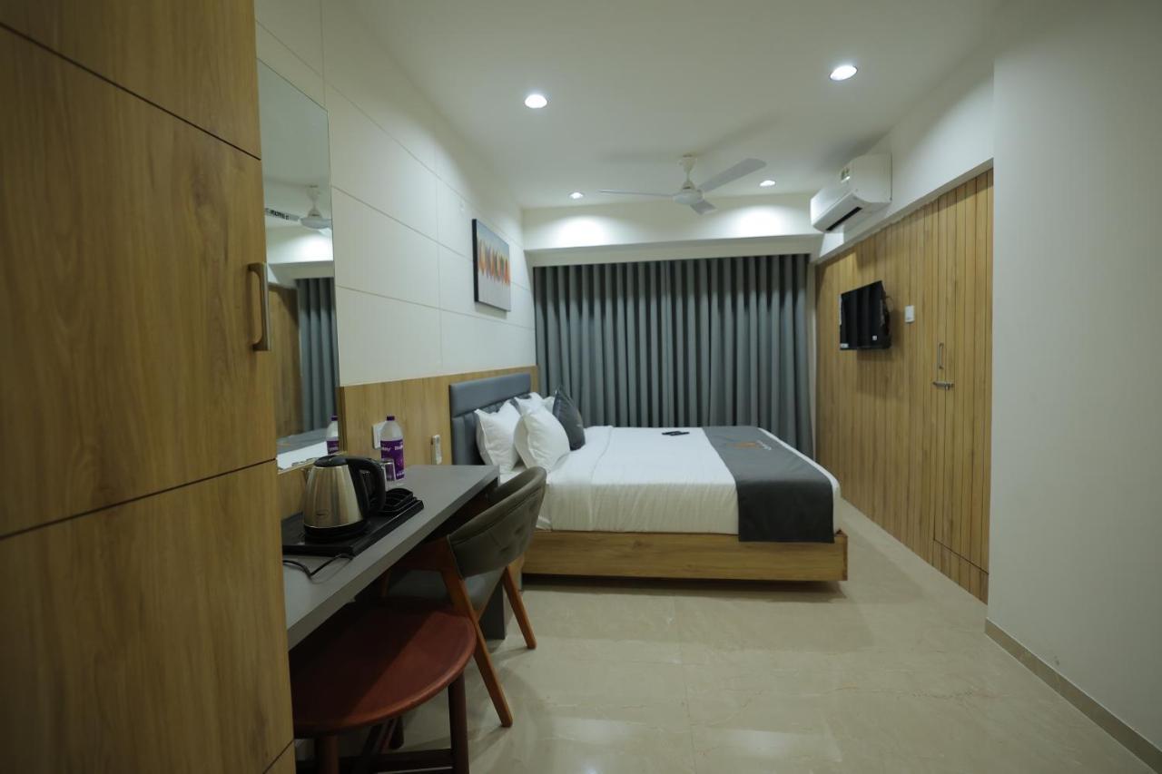 Hotel Shayan Inn Rajkot Εξωτερικό φωτογραφία