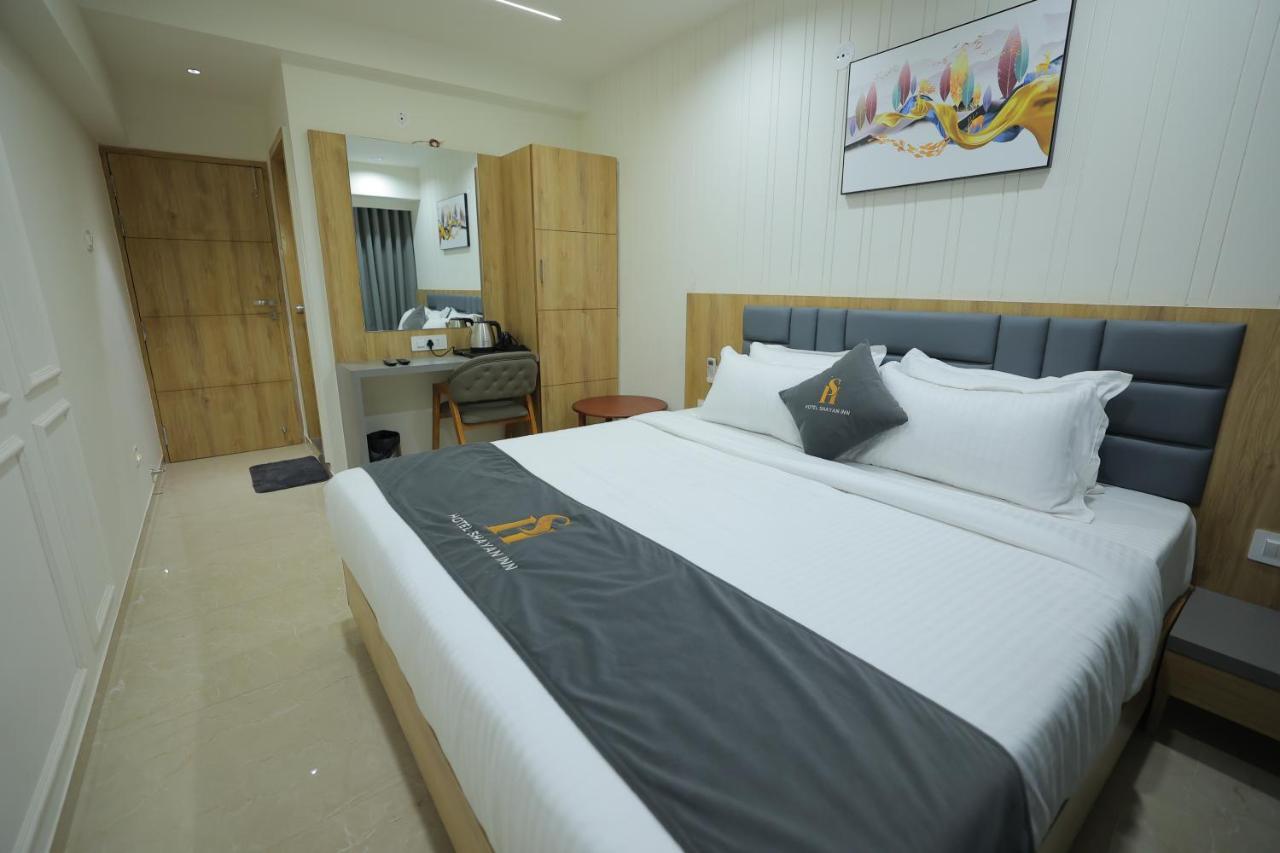 Hotel Shayan Inn Rajkot Εξωτερικό φωτογραφία