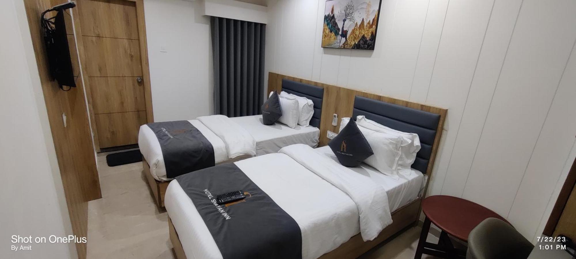 Hotel Shayan Inn Rajkot Εξωτερικό φωτογραφία