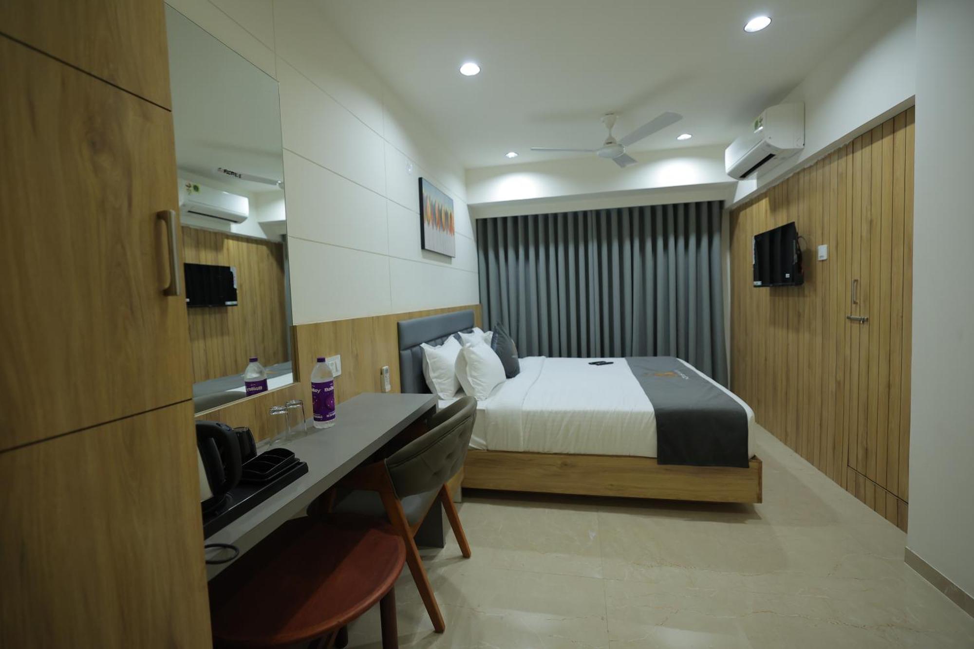 Hotel Shayan Inn Rajkot Εξωτερικό φωτογραφία